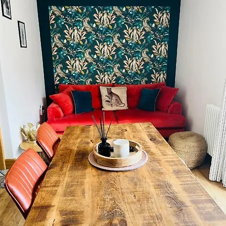 The Little By Truabode Lets & Short Lets Newquay - Parking, Wifi & Pet Friendly * Brauneberg